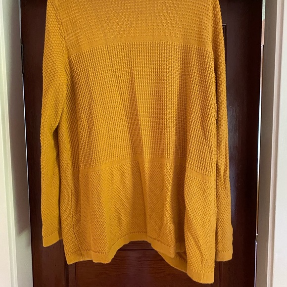 Xl cardigan - Picture 2 of 2